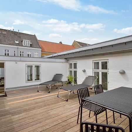 אולבורג Central 3-Bedroom Apartment With A Big Terrace And Fitness Room מראה חיצוני תמונה